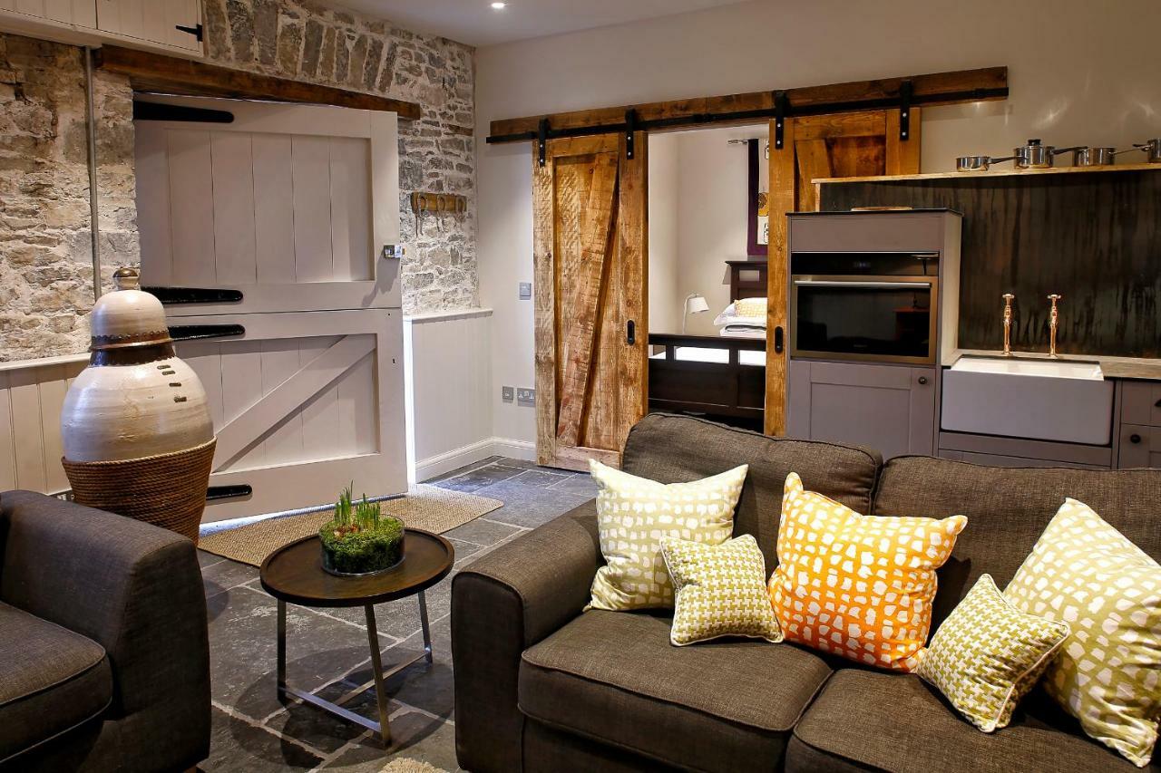 Gileston Manor-Self Catering Apartment Saint Athans Exterior photo